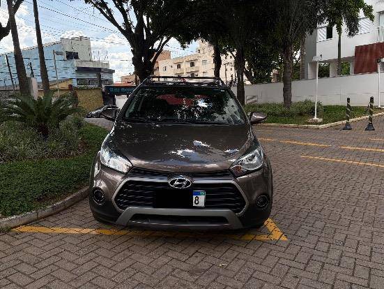 HYUNDAI HB20X 1.6 16V STYLE FLEX 4P AUTOMÁTICO